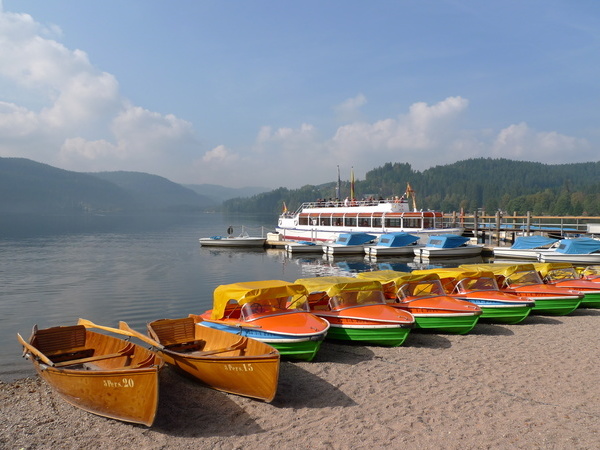 Ausblick über den Titisee, Fotoquelle: Pixabay Ausblick über den Titisee, Fotoquelle: Pixabay