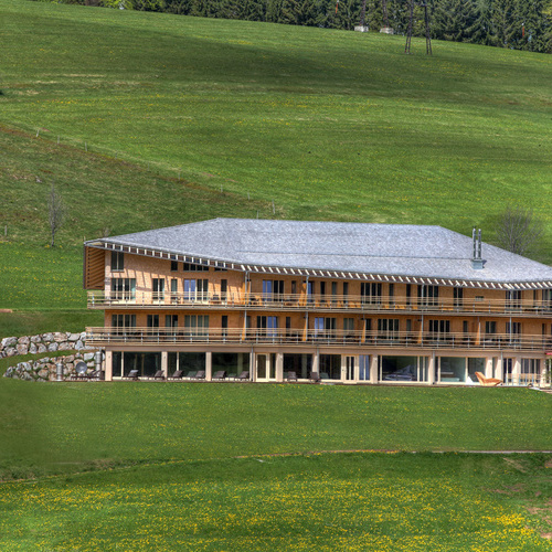 Außenansicht derWaldfrieden naturparkhotel - 