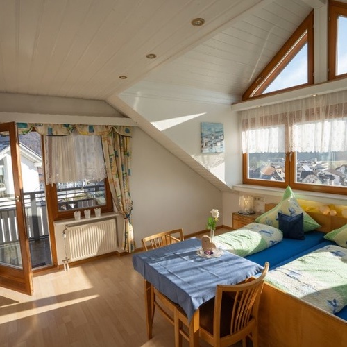 Doppelzimmer mit Balkon  - 