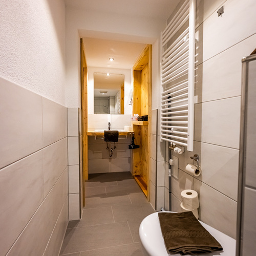 Ferienwohnung Vergissmeinnicht für 1 - 2 Personen - begehbare Dusche, heimisches Holz Ferienwohnung Vergissmeinnicht für 1 - 2 Personen - begehbare Dusche, heimisches Holz