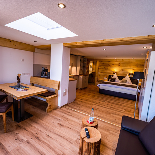 Ferienwohnung Vergissmeinnicht für 1 - 2 Personen - heimisch & gemütlich, großer Essplatz mit Blick in die Natur, große Terasse Ferienwohnung Vergissmeinnicht für 1 - 2 Personen - heimisch & gemütlich, großer Essplatz mit Blick in die Natur, große Terasse