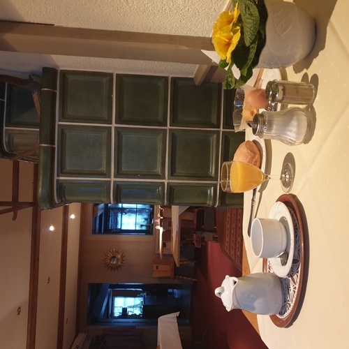 Frühstückstisch - Frühstückstisch -