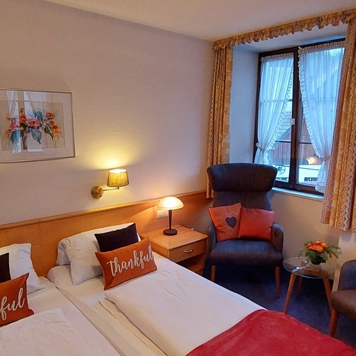 Doppelzimmer - Doppelzimmer -